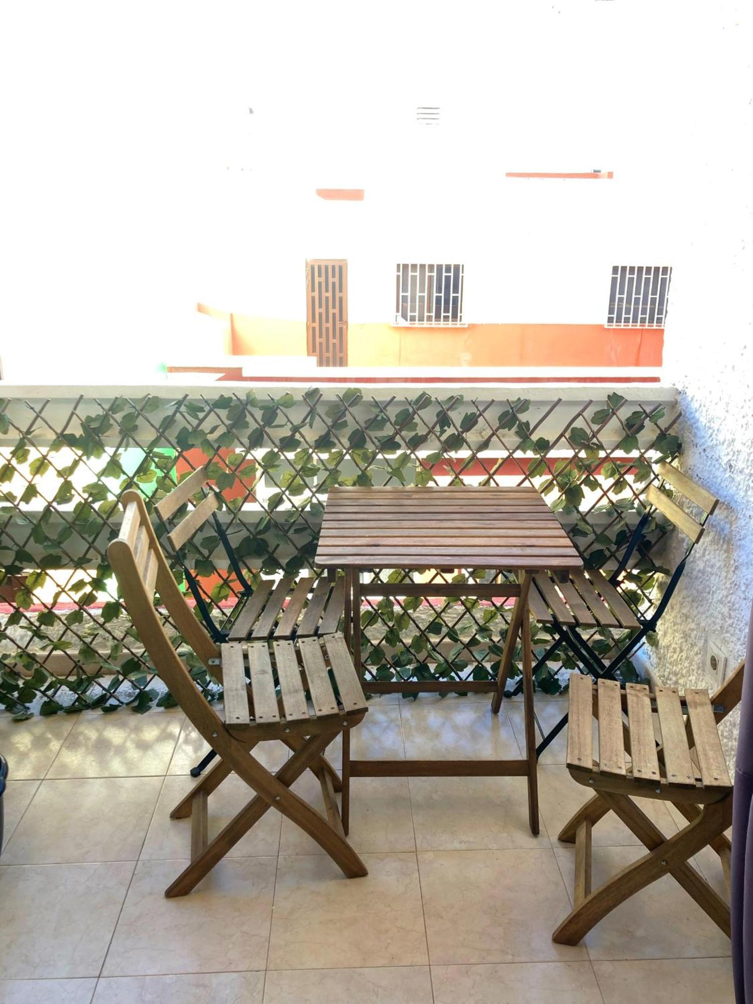 Intimate & Stylish With Balcony Appartamento